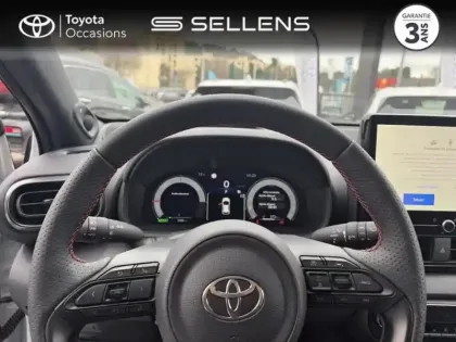 Photo 12 Toyota Yaris  130h GR Sport 5p MY25