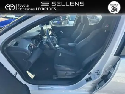 Photo 10 Toyota Yaris  116h GR Sport 5p MY22