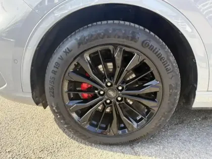 Photo 8 Ford Kuga  2.5 Duratec 190ch FHEV E85 Graphite Tech Edition BVA