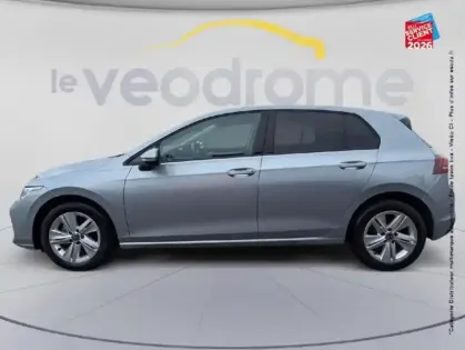 Photo 8 Volkswagen Golf  1.5 eTSI EVO2 116ch Life Plus DSG7