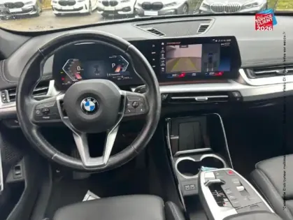 Photo 14 BMW X1  sDrive18d 150ch xLine Sieges cuir GPS Camera
