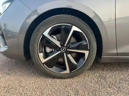 Photo 10 Opel Astra  1.5 D 130ch GS BVA8