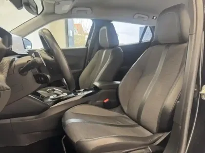 Photo 6 Peugeot 2008  1.5 BlueHDi 130ch S&S Allure EAT8 125g