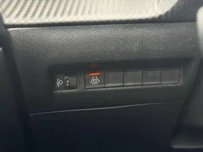 Photo 11 Peugeot 2008  1.5 BlueHDi 130ch S&S Allure EAT8 125g