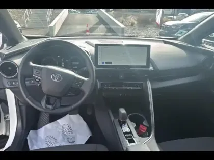 Photo 10 Toyota C-HR  Hybride 200 design pack confort RAC NG 2WD