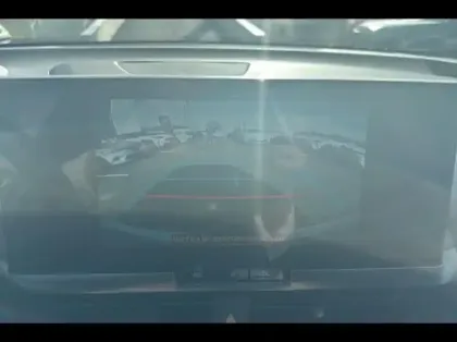 Photo 12 Toyota C-HR  Hybride 200 design pack confort RAC NG 2WD