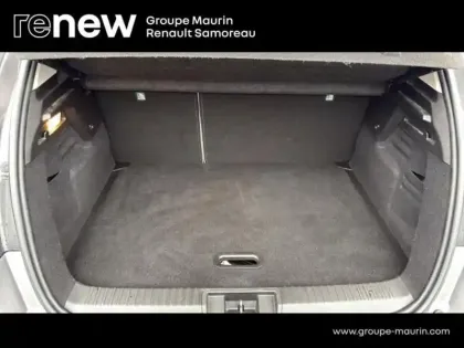 Photo 8 Renault Captur  1.6 E-Tech hybride Initiale Paris -21