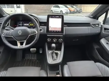 Photo 8 Renault Clio  1.6 E-Tech 145ch full hybrid esprit Alpine - 24