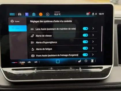 Photo 13 Volkswagen Crafter  Fg 35 L3H3 2.0 TDI 140ch Business Traction BVA8