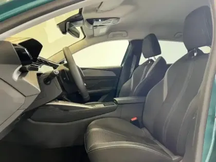 Photo 12 Peugeot 308  SW 1.2 PureTech 130ch S&S Allure Pack EAT8