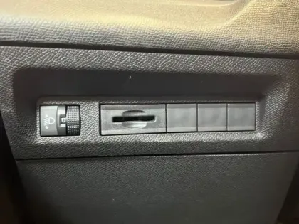 Photo 6 Peugeot 308  SW 1.2 PureTech 130ch S&S Allure Pack EAT8