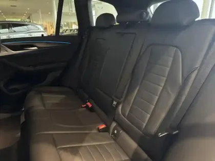 Photo 12 BMW X3  xDrive30e 292ch M Sport