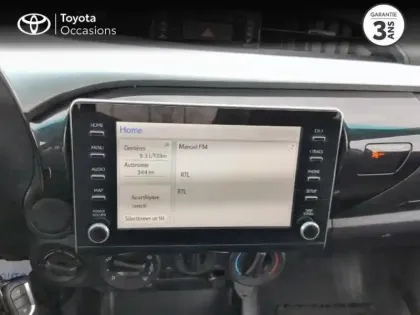 Photo 14 Toyota Hilux  2.4 D-4D 150ch X-Tra Cabine Légende 4WD MY20