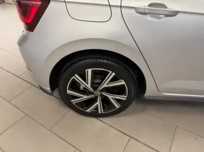 Photo 8 Volkswagen Polo  1.0 TSI 116ch R-Line DSG7