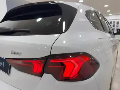 Photo 13 BMW Serie 1 Série 1 120A 170ch M Sport DKG7