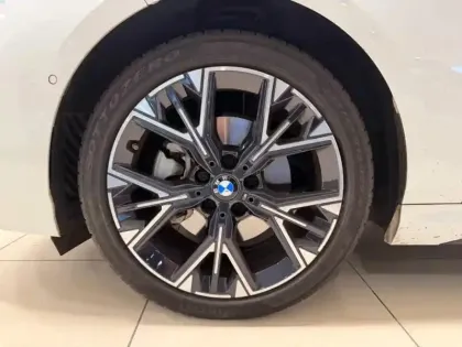 Photo 12 BMW Serie 1 Série 1 120A 170ch M Sport DKG7