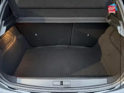 Photo 13 Peugeot 208  1.2 100ch S/S Allure Radar AV/AR Carplay