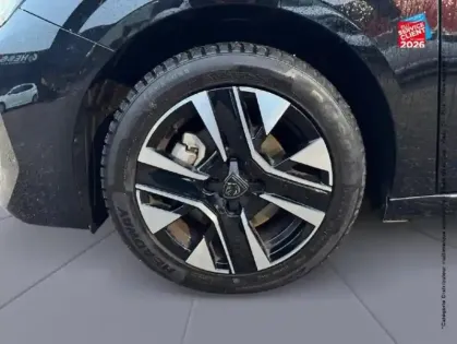 Photo 9 Peugeot 208  1.2 100ch S/S Allure Radar AV/AR Carplay