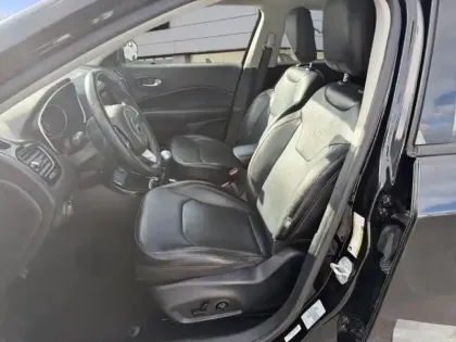 Photo 8 Jeep Compass  1.6 MultiJet II 120ch Limited 4x2 117g