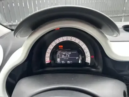 Photo 13 Renault Twingo  E-Tech Electric Equilibre R80 Achat Intégral