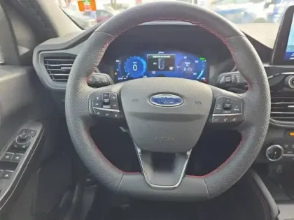 Photo 14 Ford Kuga  2.5 Duratec 190ch FHEV E85 ST-Line X BVA