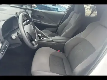 Photo 9 Toyota C-HR  1.8 Hybride 140ch Design MY25