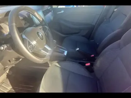 Photo 9 Renault Clio  1.6 E-Tech hybride 145ch Equilibre