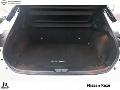 Photo 6 Nissan Qashqai  1.3 Mild Hybrid 140ch Shadow 2022