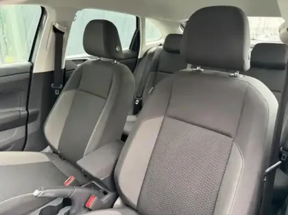 Photo 12 Volkswagen Taigo  1.0 TSI 95ch Life