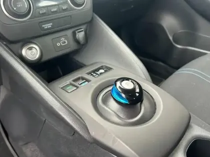 Photo 11 Nissan Leaf Gén. II Ph1 Acenta 5