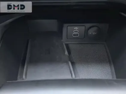 Photo 13 Ford Kuga  2.5 Duratec 180ch Hybrid FlexiFuel ST-Line Powershift