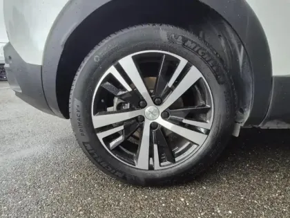 Photo 9 Peugeot 3008  1.2 PureTech 130ch S&S GT