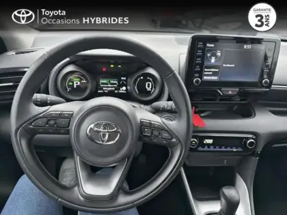 Photo 8 Toyota Yaris  116h Design 5p MY22