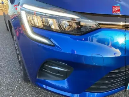 Photo 27 Renault Clio  1.6 E-Tech hybride 145ch Techno Camera GPS