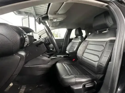 Photo 11 Citroën C4  PureTech 130ch S&S Shine Pack EAT8