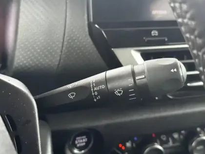 Photo 13 Citroën C4  PureTech 130ch S&S Shine Pack EAT8