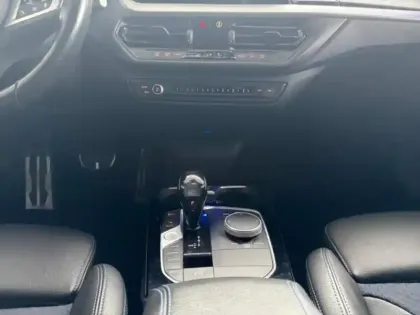 Photo 10 BMW Serie 1 Série 1 118dA 150ch M Sport