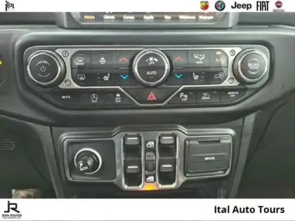 Photo 12 Jeep Gladiator Gén. I Ph1 Overland Launch Edit 4