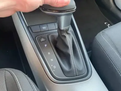 Photo 14 Hyundai I20  1.0 T-GDi 90ch Intuitive DCT-7