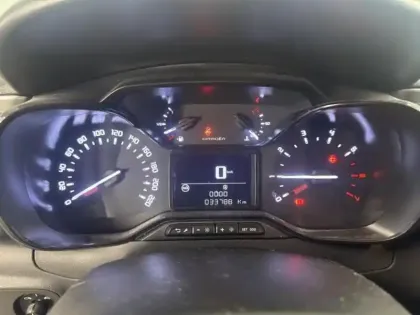 Photo 11 Citroën C3  1.2 PureTech 83ch S&S YOU!