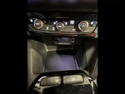 Photo 12 Opel Corsa  -e 136ch GS Line