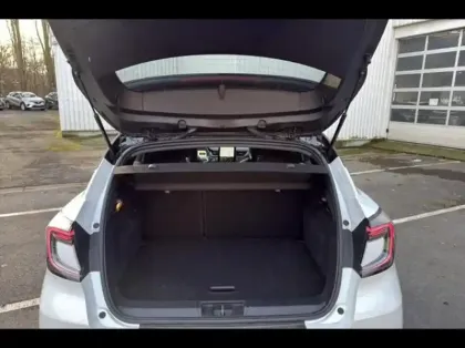 Photo 11 Renault Captur  1.6 E-Tech full hybrid 145ch esprit Alpine