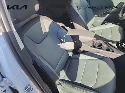 Photo 5 Kia Niro  1.6 GDi 129ch HEV Premium DCT6