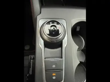 Photo 14 Ford Kuga  2.5 Duratec 180ch Hybrid FlexiFuel ST-Line X Powershift