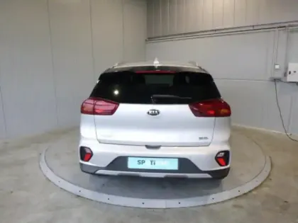 Photo 5 Kia Niro  1.6 GDi 105ch ISG + électrique 43.5ch Design DCT6