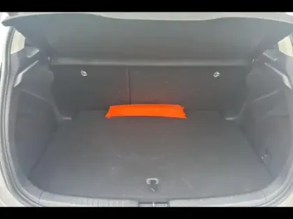 Photo 8 Toyota Yaris  120 Dynamic Business