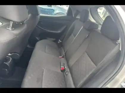 Photo 10 Toyota Yaris  120 Dynamic Business