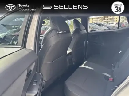 Photo 11 Toyota C-HR + 167ch 58kWh Design Autonomie Confort