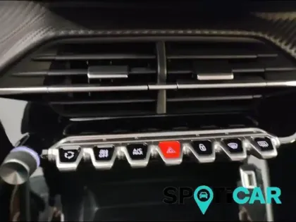 Photo 14 Peugeot 208  1.2 PureTech 75ch S&S Style