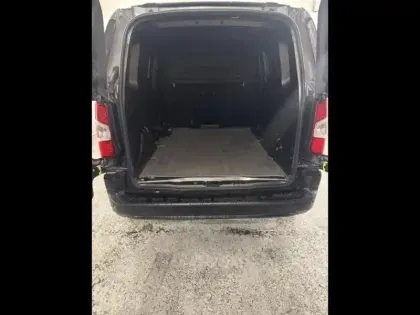 Photo 6 Citroën Berlingo  Van M 650kg BlueHDi 130 S&S Club EAT8